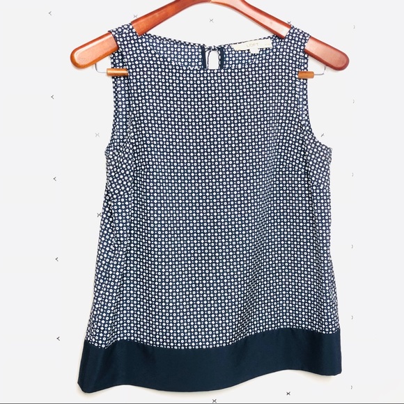 ANY OFFER Ann Taylor Loft Navy Sleeveless Geo Print Top - Picture 2 of 7